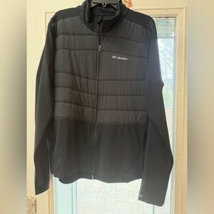 Columbia Men's Omni wick Black full
Zip light Jacket